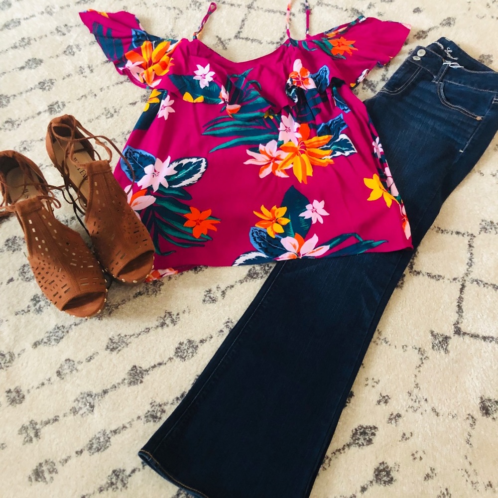 Old Navy Cold Shoulder Top